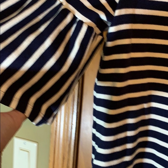 W5   cute navy/white stripe pullover top - Picture 2 of 5